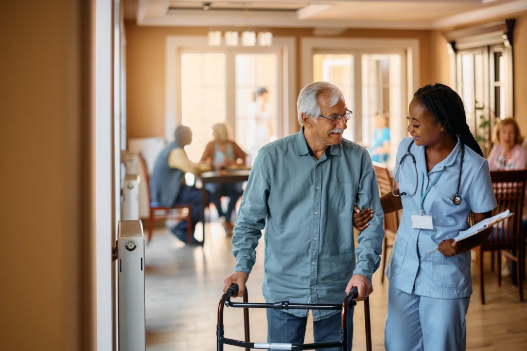 Nursing Homes vs. Assisted Living | VIVERE Life Longview